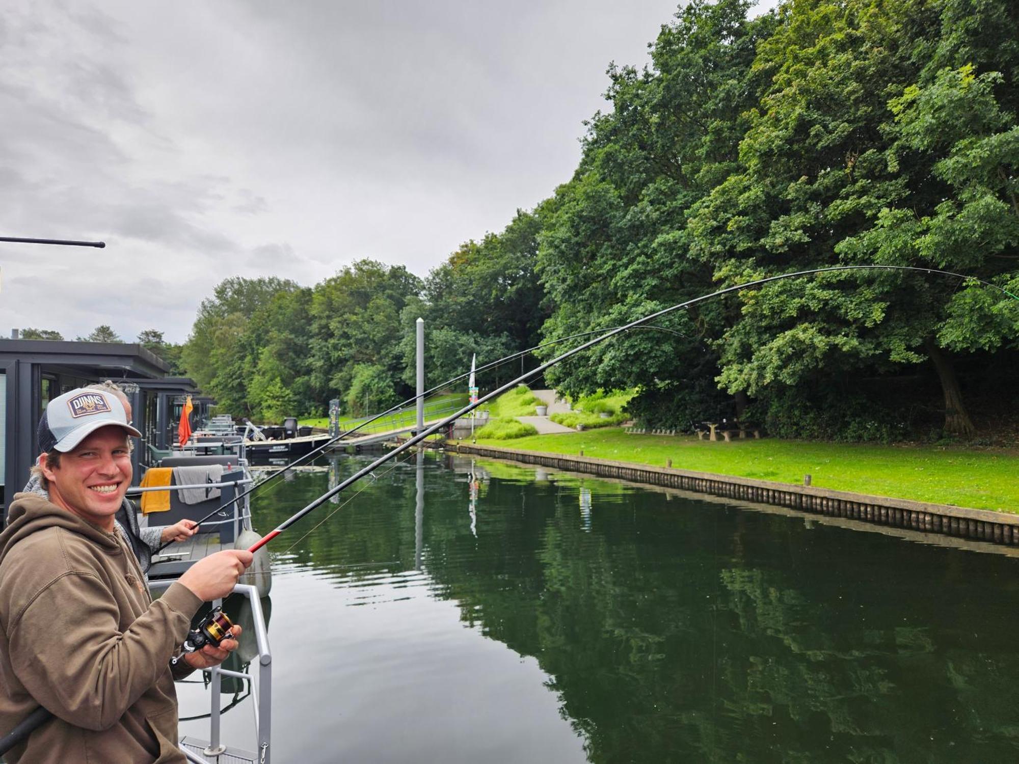 Houseboats Mookerplas Met Dakterras Middelaar Exterior foto